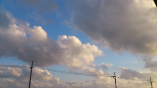 �A��